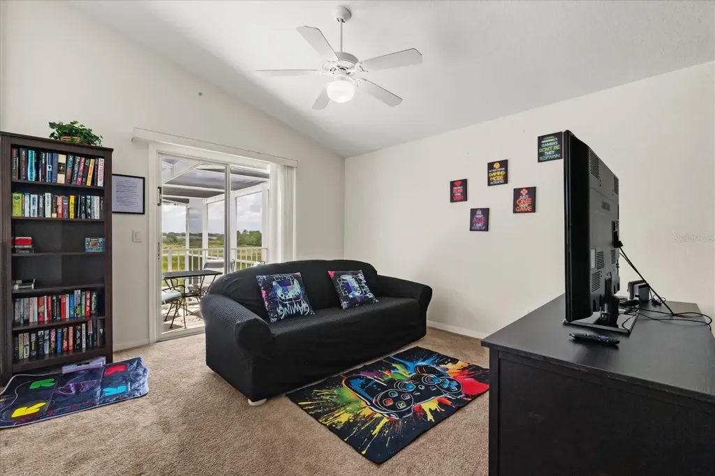 526 Windsor Place Davenport FL 33896