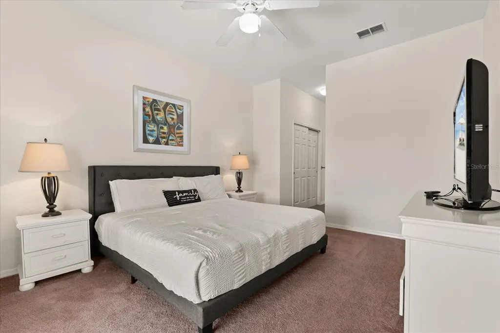 526 Windsor Place Davenport FL 33896