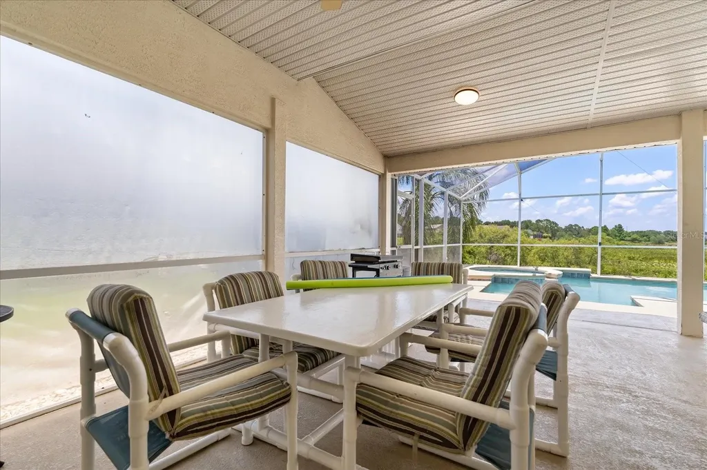 526 Windsor Place Davenport FL 33896