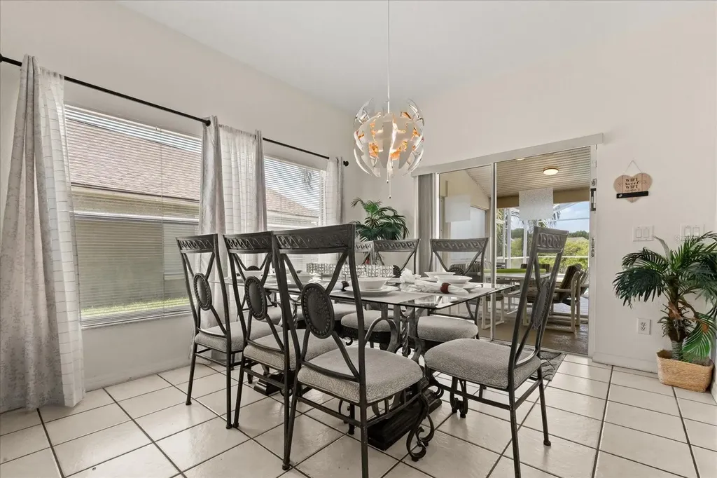 526 Windsor Place Davenport FL 33896
