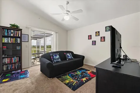 526 Windsor Place Davenport FL 33896