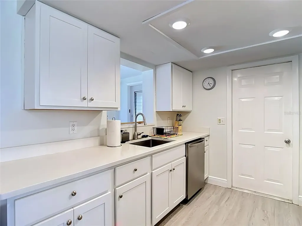 12524 5th Isle Hudson FL 34667