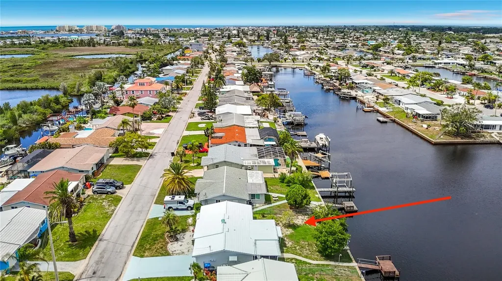 12524 5th Isle Hudson FL 34667