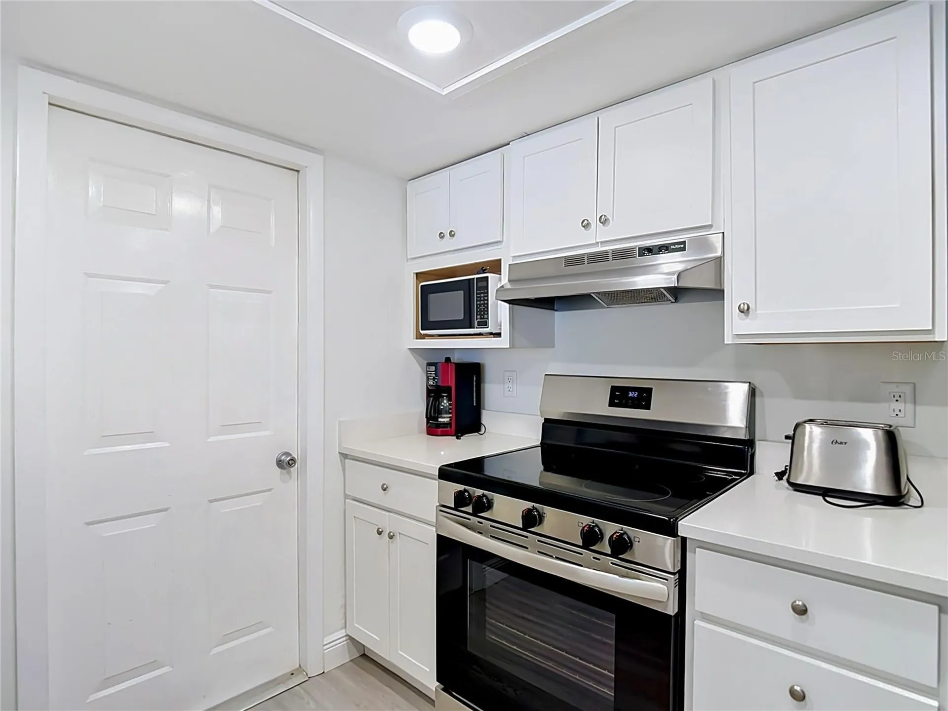 12524 5th Isle Hudson FL 34667