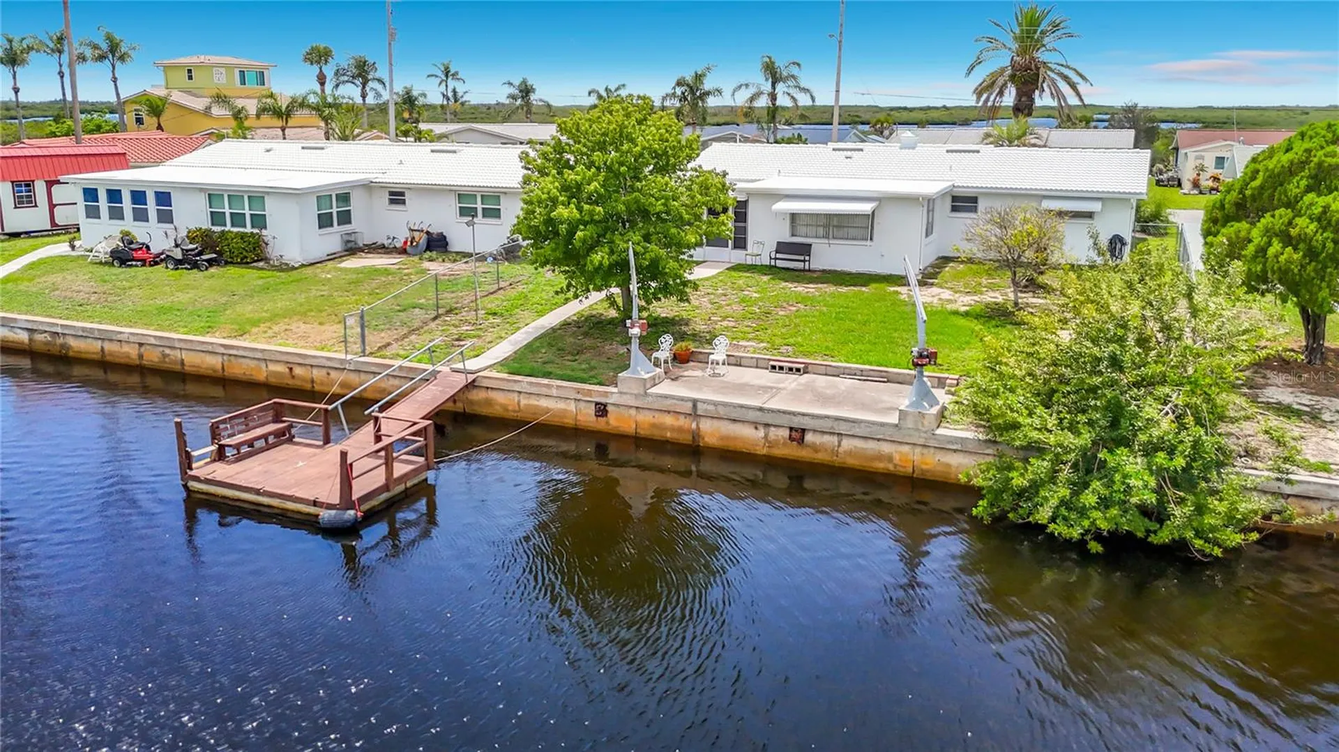 12524 5th Isle Hudson FL 34667