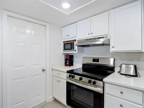12524 5th Isle Hudson FL 34667