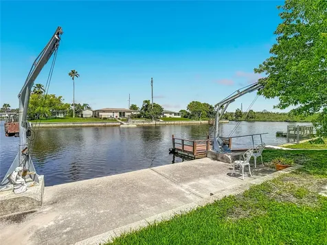 12524 5th Isle Hudson FL 34667