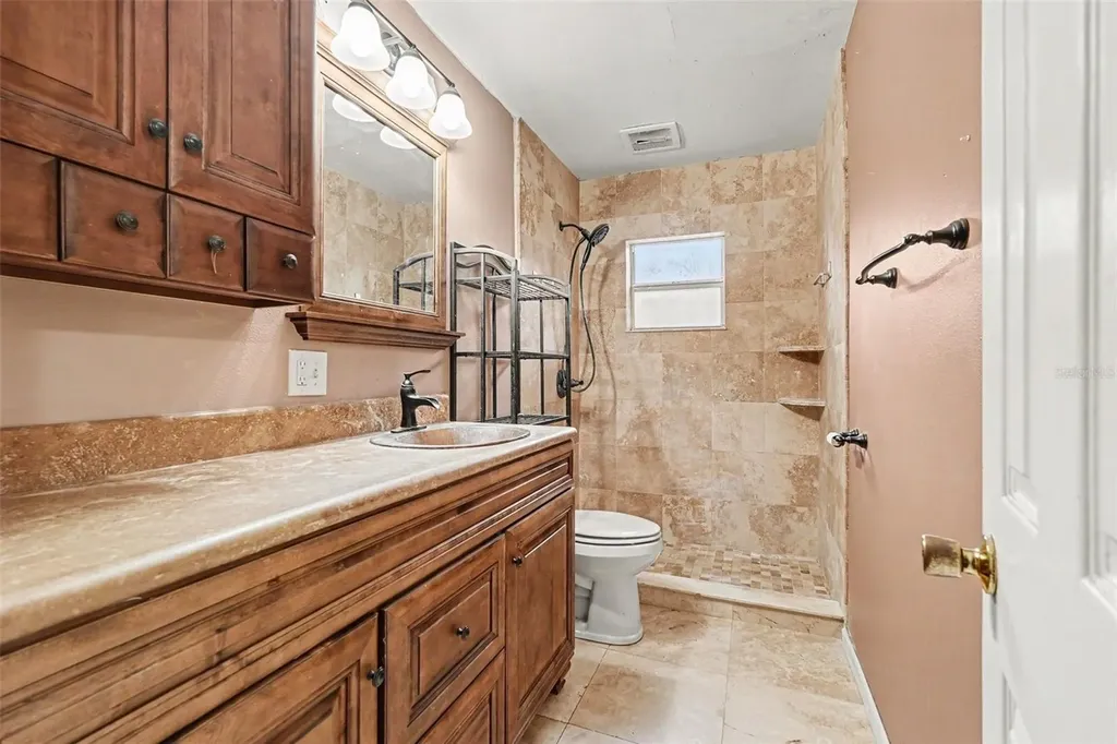 14925 Fisher Road Tampa FL 33613