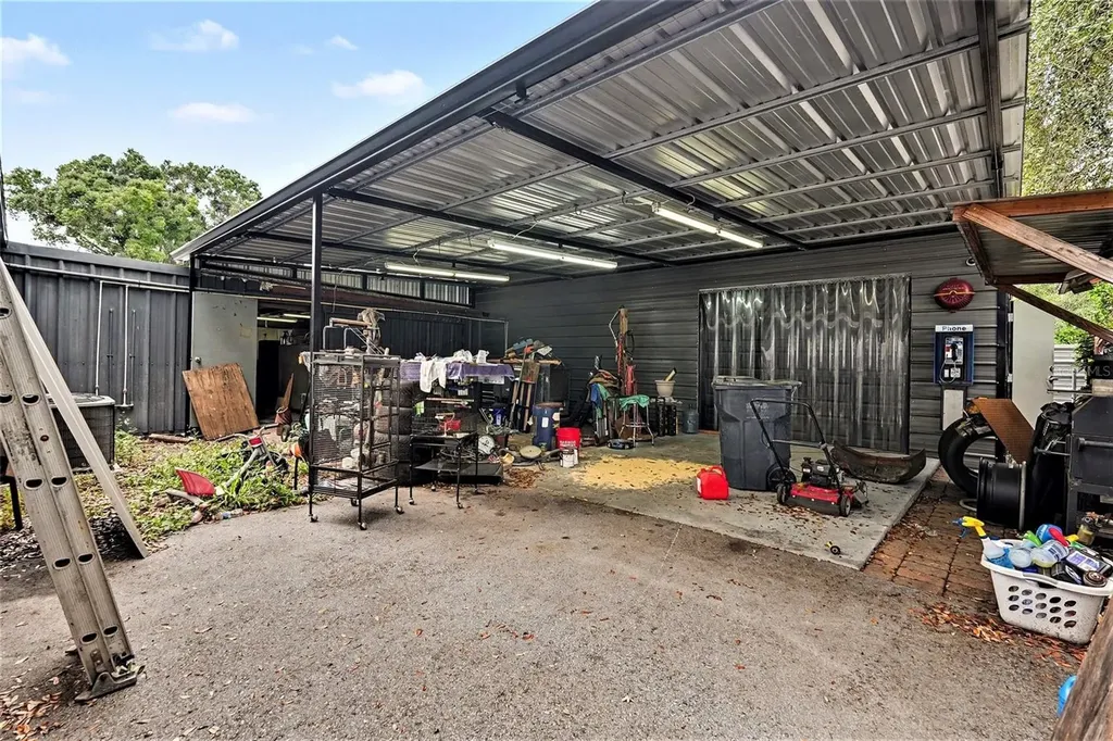 14925 Fisher Road Tampa FL 33613
