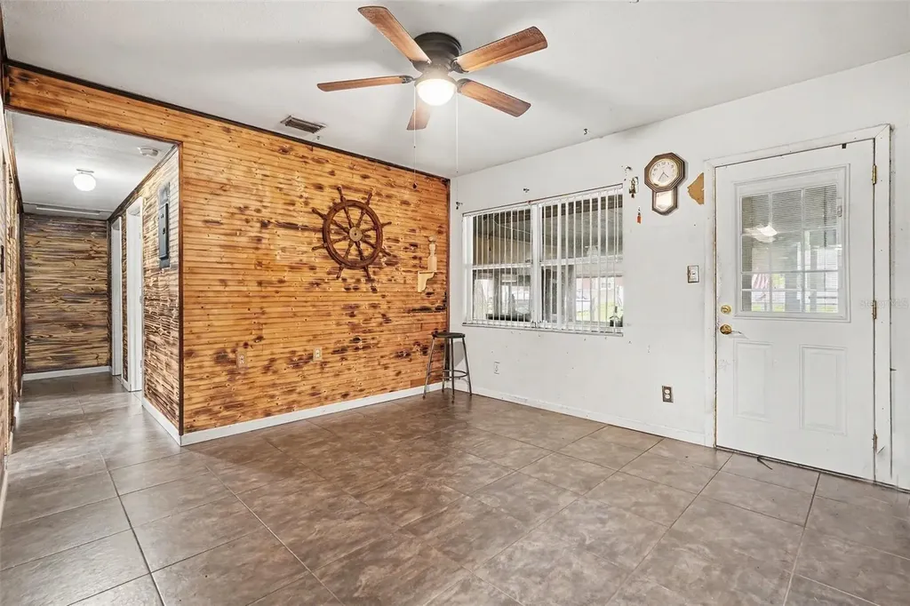 14925 Fisher Road Tampa FL 33613