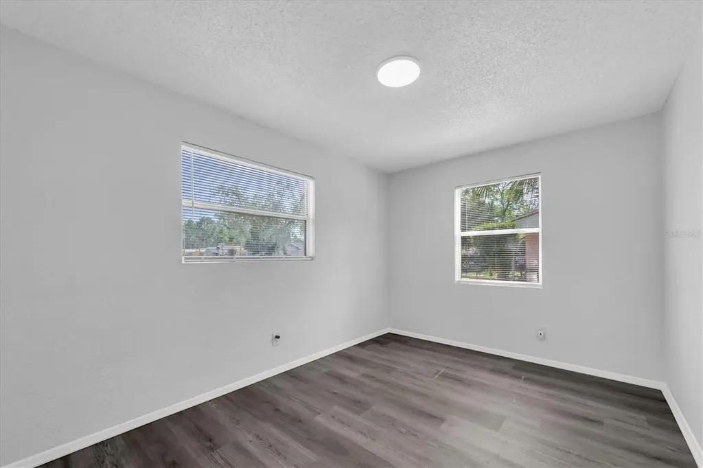 4421 11th Avenue S St Petersburg FL 33711