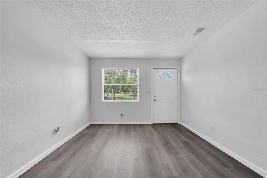 4421 11th Avenue S St Petersburg FL 33711