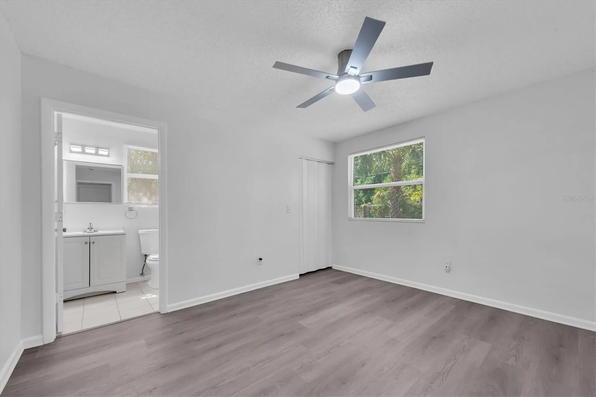 4421 11th Avenue S St Petersburg FL 33711