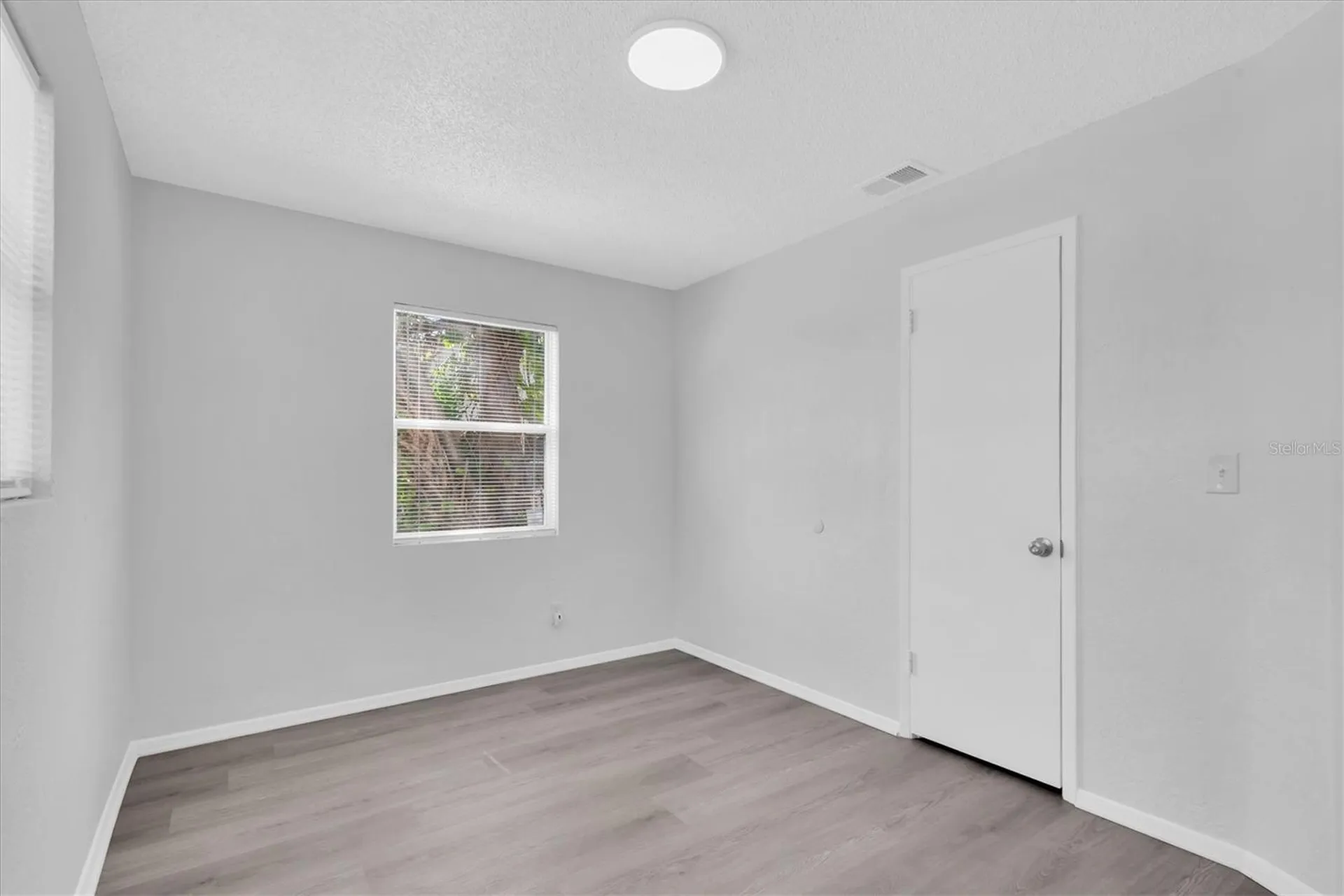 4421 11th Avenue S St Petersburg FL 33711