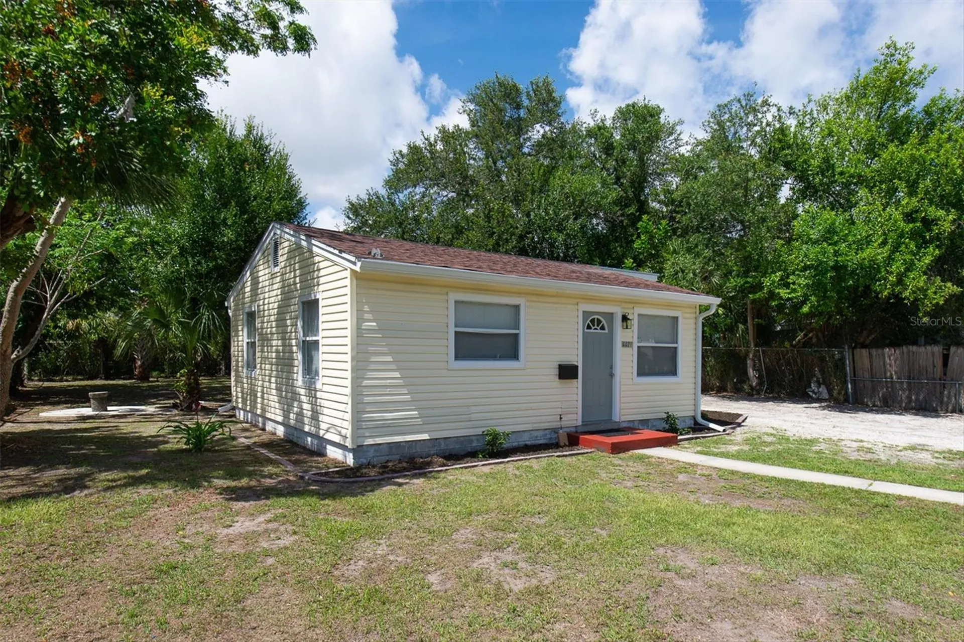 4421 11th Avenue S St Petersburg FL 33711