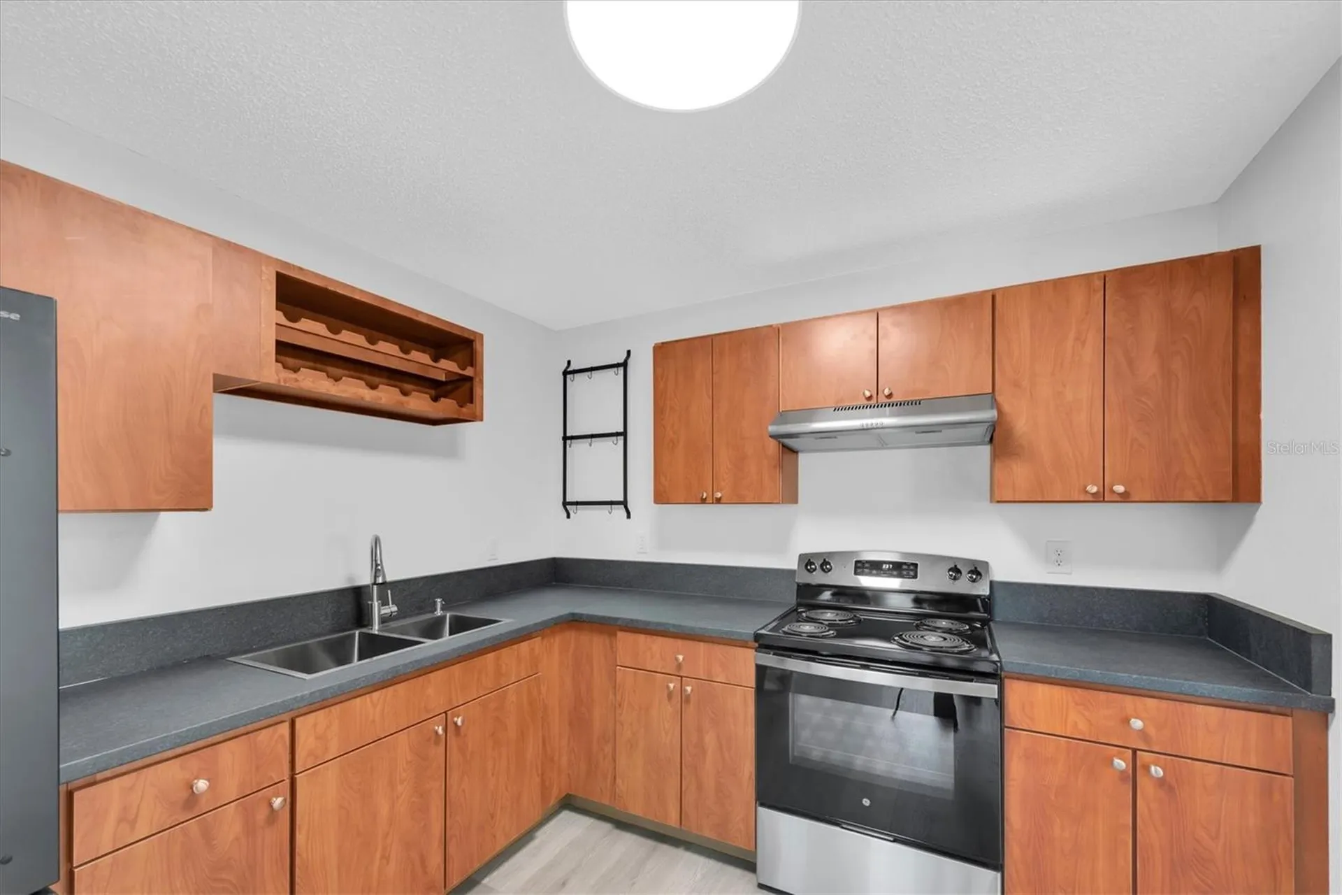4421 11th Avenue S St Petersburg FL 33711