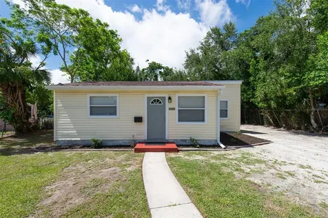 4421 11th Avenue S St Petersburg FL 33711