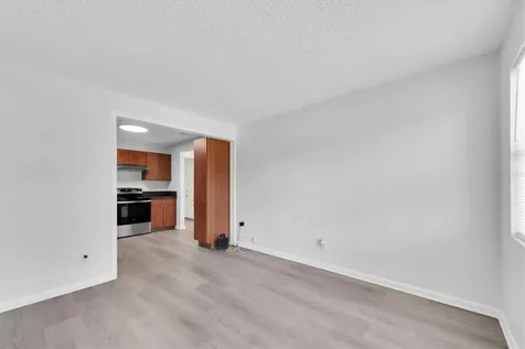 4421 11th Avenue S St Petersburg FL 33711