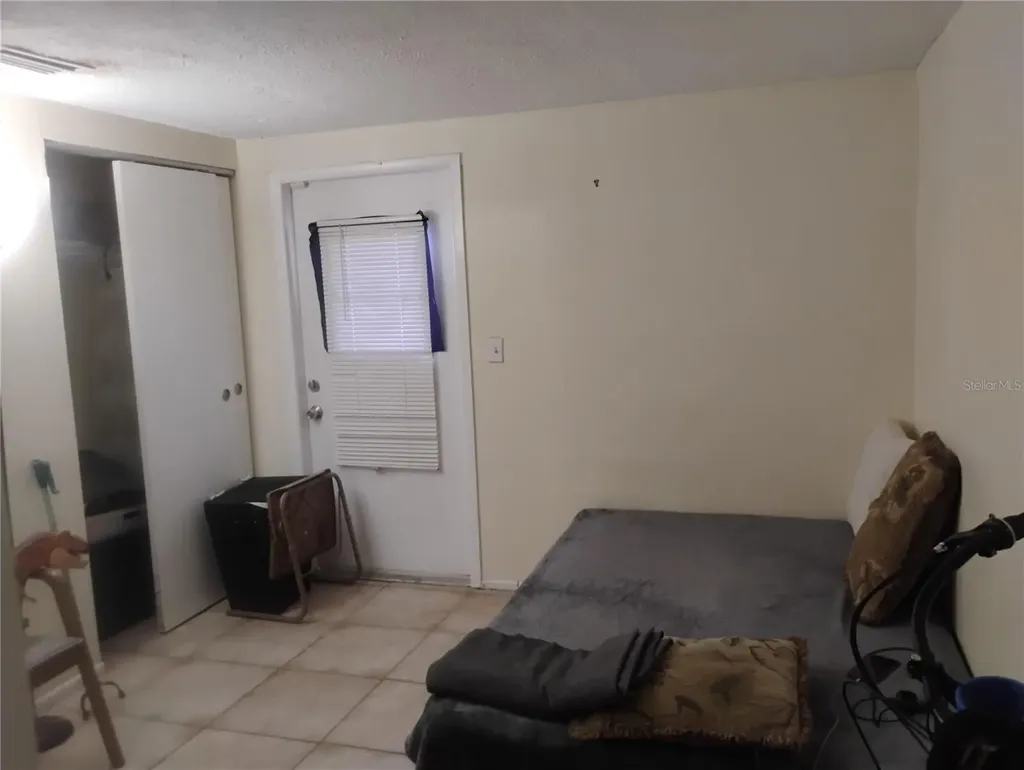 1011 57th Avenue Terrace E Bradenton FL 34203