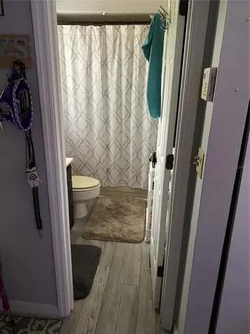 2533 W Lake Drive Deland FL 32724