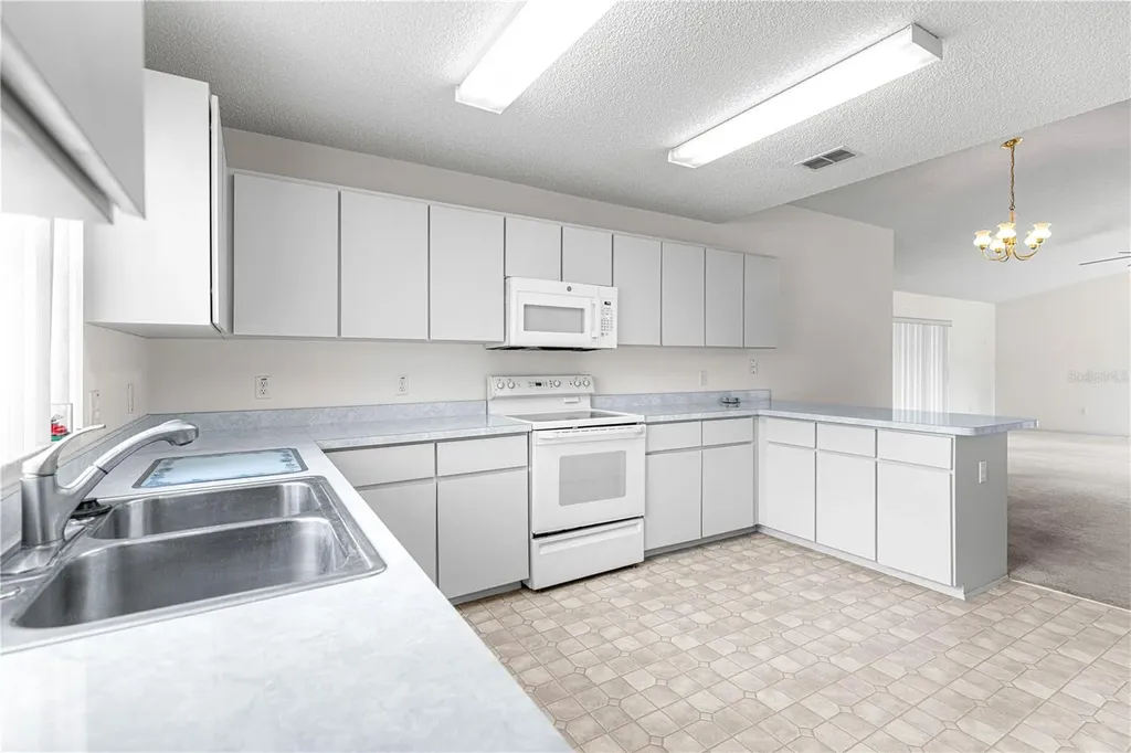 6185 SW 84th Street Ocala FL 34476