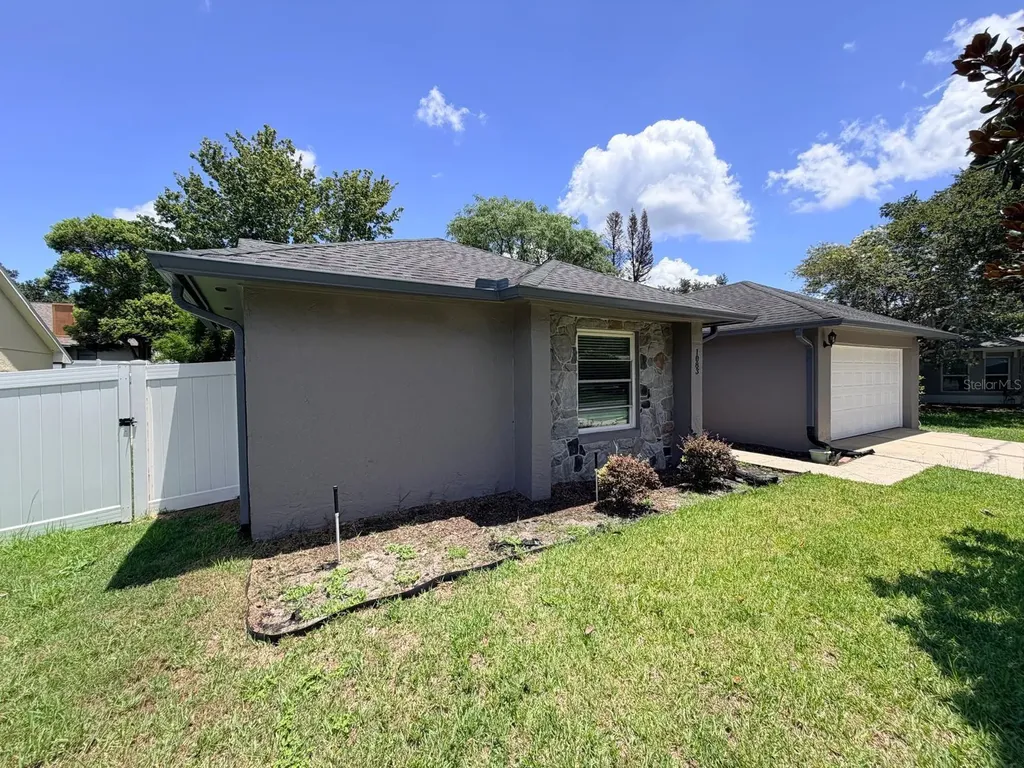 1083 Beckstrom Drive Oviedo FL 32765