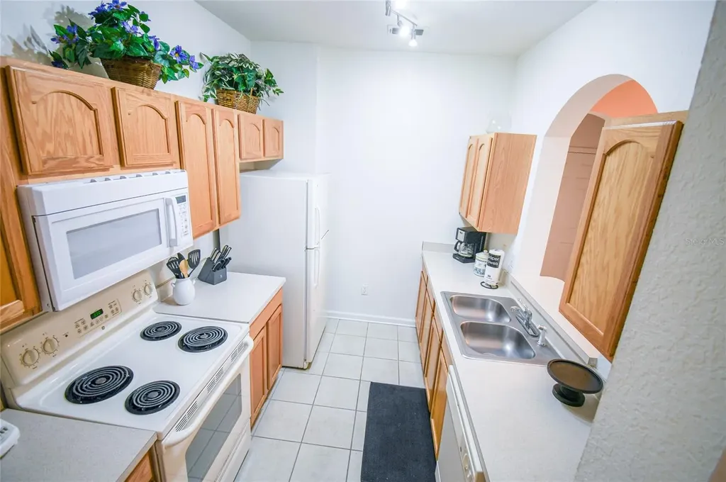 2788 Almaton Loop Kissimmee FL 34747