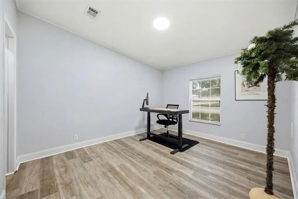 5203 N Mendenhall Drive Tampa FL 33603