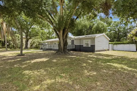 5203 N Mendenhall Drive Tampa FL 33603