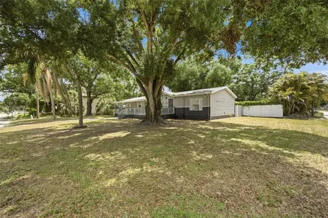 5203 N Mendenhall Drive Tampa FL 33603