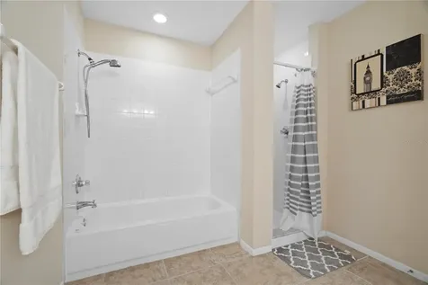 39784 Meadowood Loop Zephyrhills FL 33542