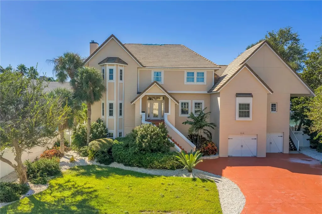 104 5th Street E Tierra Verde FL 33715