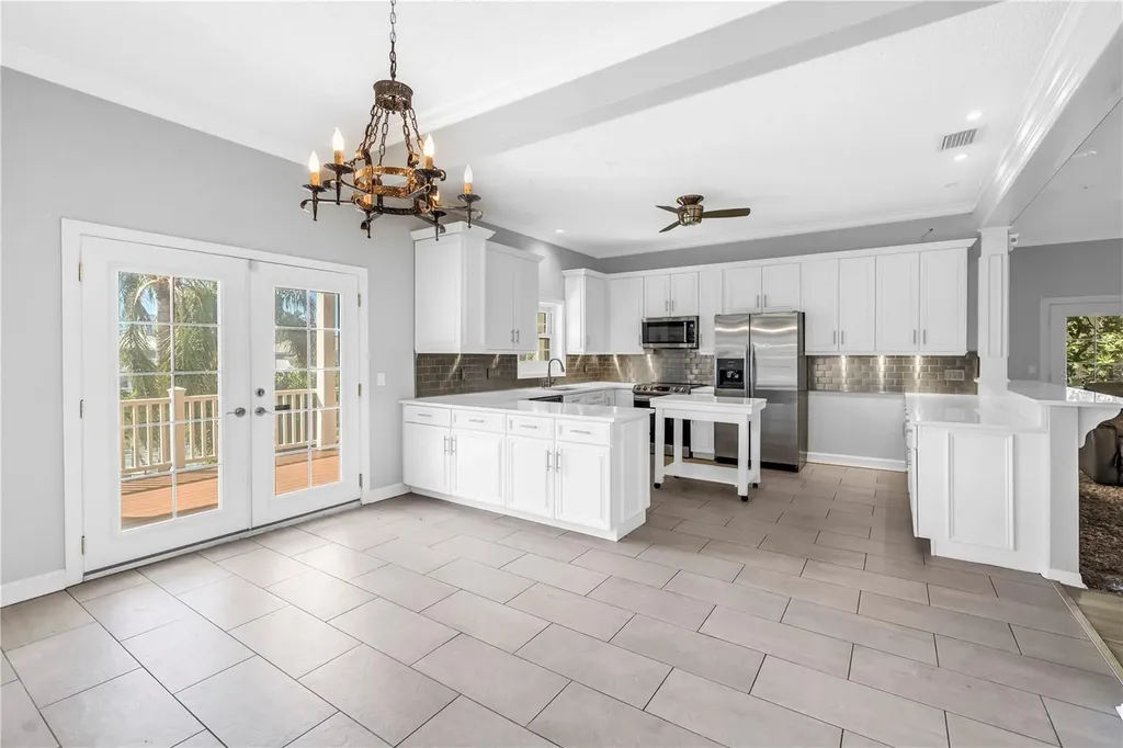 104 5th Street E Tierra Verde FL 33715