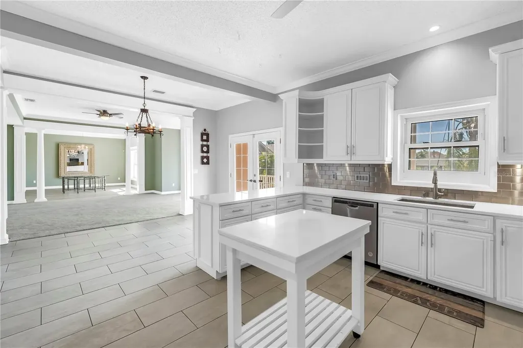 104 5th Street E Tierra Verde FL 33715
