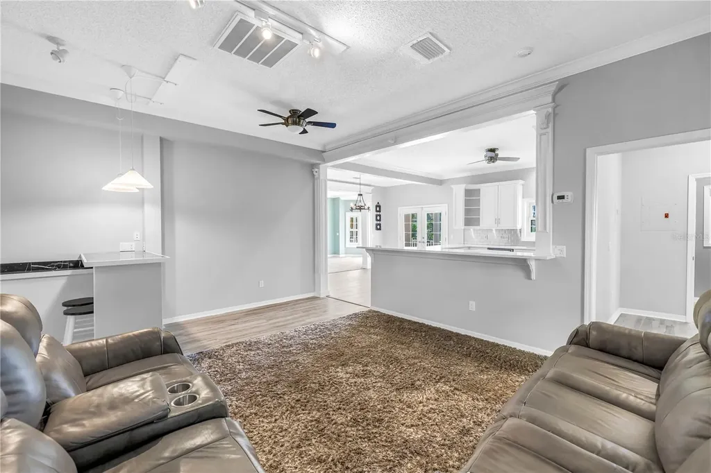 104 5th Street E Tierra Verde FL 33715