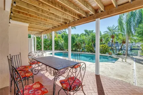 104 5th Street E Tierra Verde FL 33715