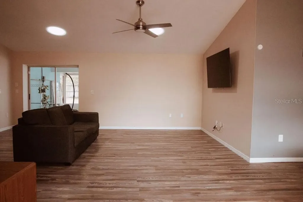 345 Hampshire Avenue Spring Hill FL 34606
