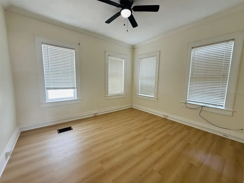 4905 N Central Avenue Tampa FL 33603