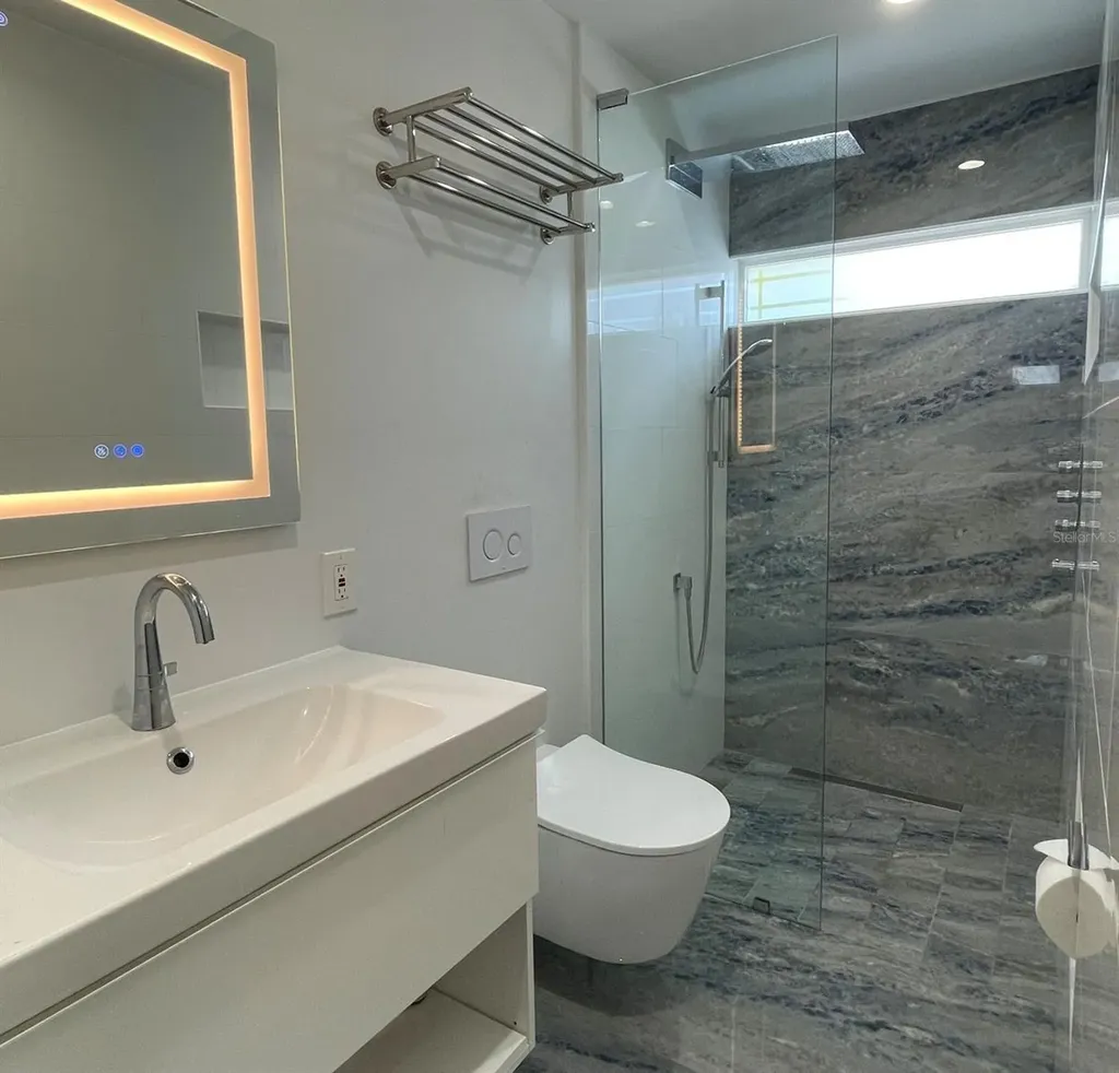11180 9th Street E Treasure Island FL 33706