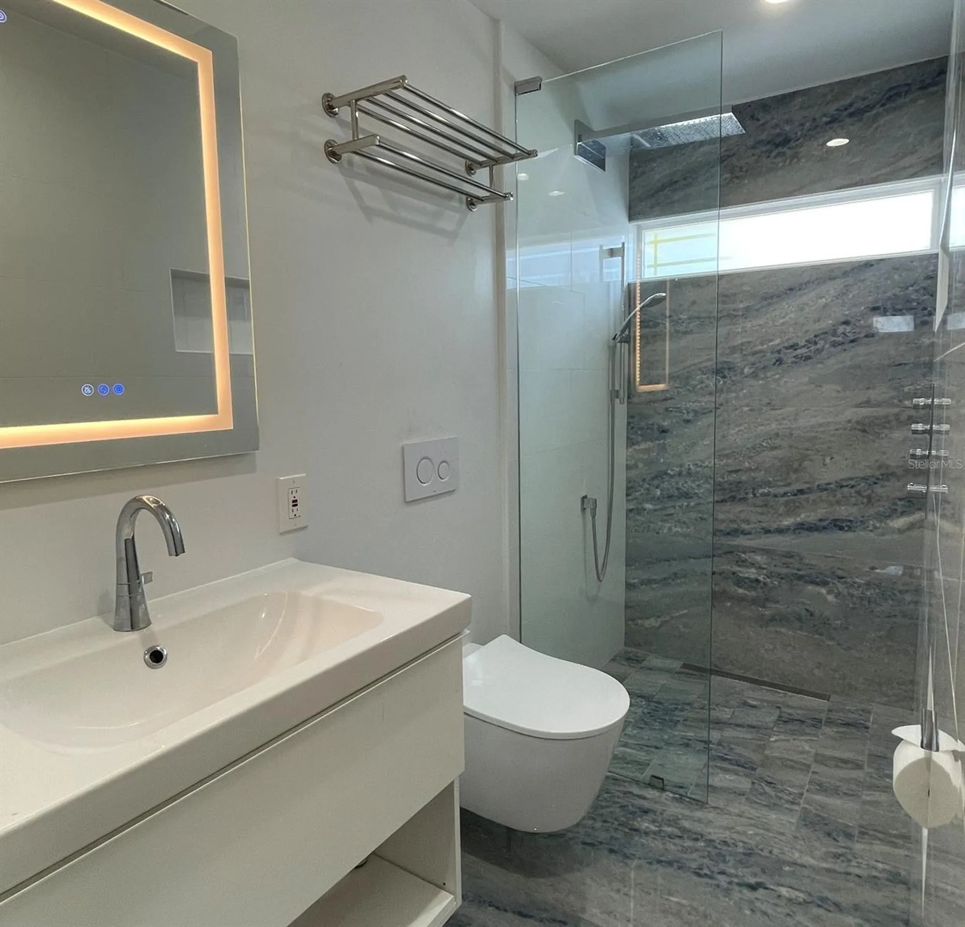 11180 9th Street E Treasure Island FL 33706