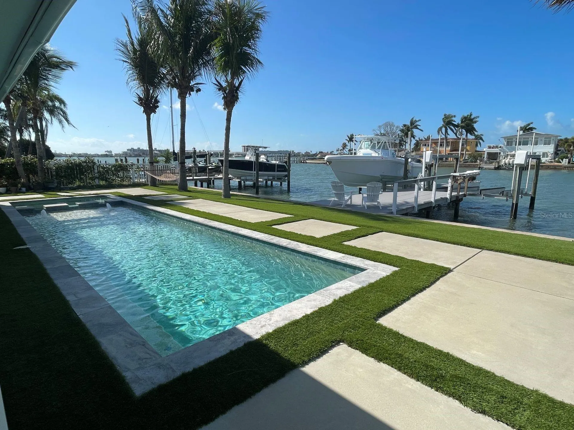 11180 9th Street E Treasure Island FL 33706