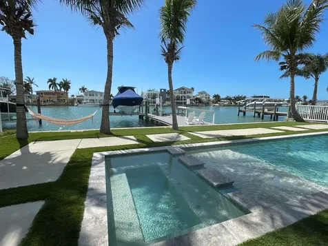 11180 9th Street E Treasure Island FL 33706