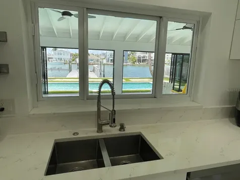 11180 9th Street E Treasure Island FL 33706