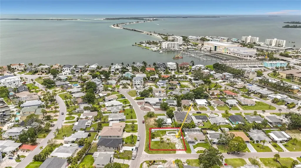 2464 Del Rio Way Dunedin FL 34698