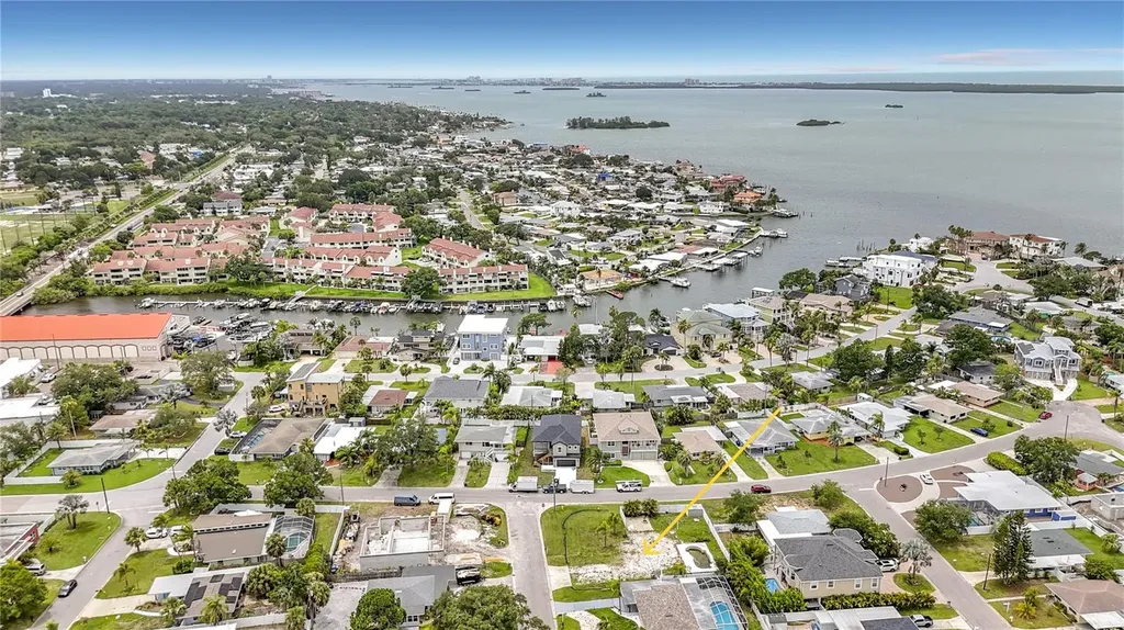 2464 Del Rio Way Dunedin FL 34698