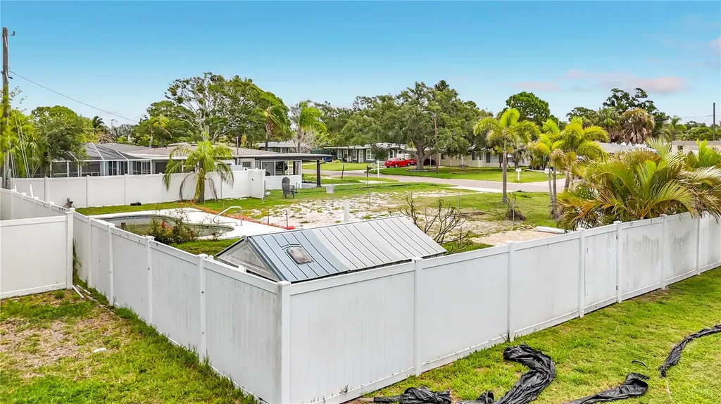 2464 Del Rio Way Dunedin FL 34698