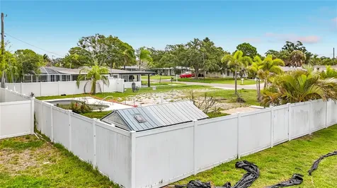 2464 Del Rio Way Dunedin FL 34698