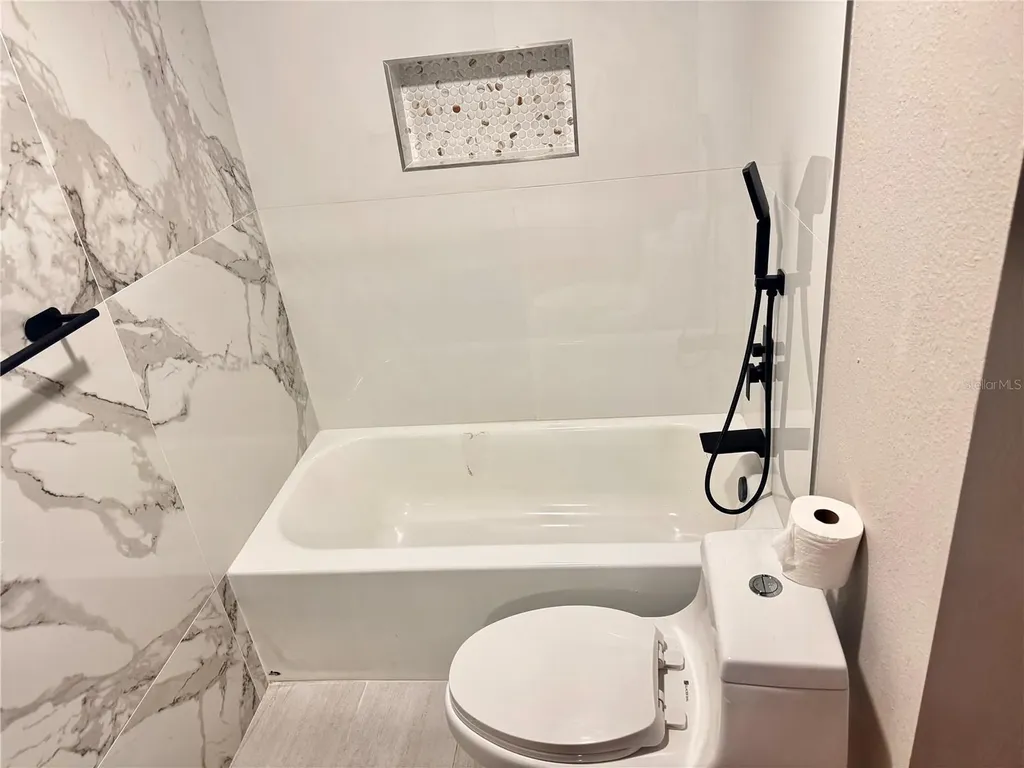 3205 E Shadowlawn Avenue Tampa FL 33610