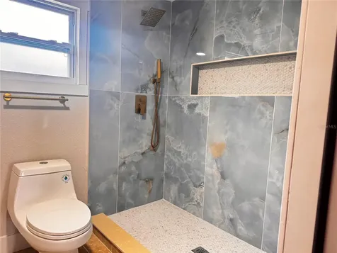 3205 E Shadowlawn Avenue Tampa FL 33610