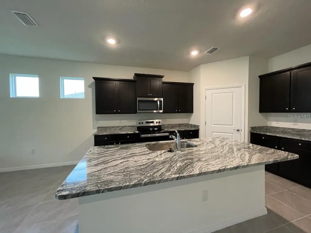 3616 Mossy Limb Court Palmetto FL 34221